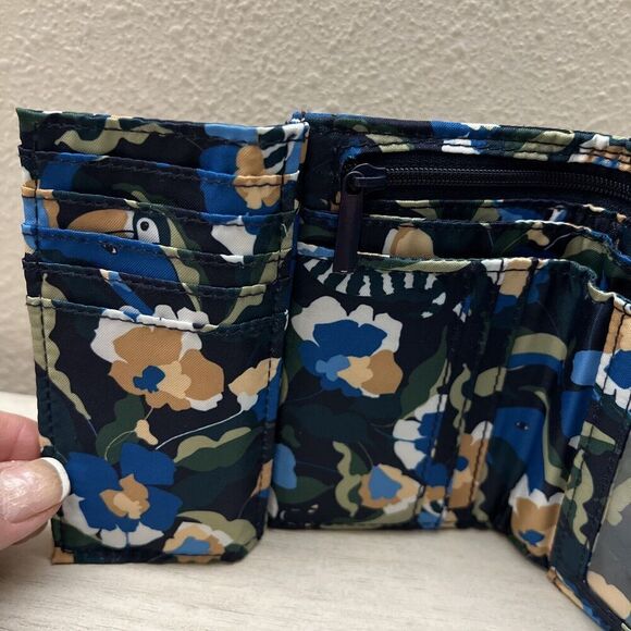 Vera Bradley Performance Twill Riley Compact Wallet RFID Immersed Blooms - Picture 5 of 11